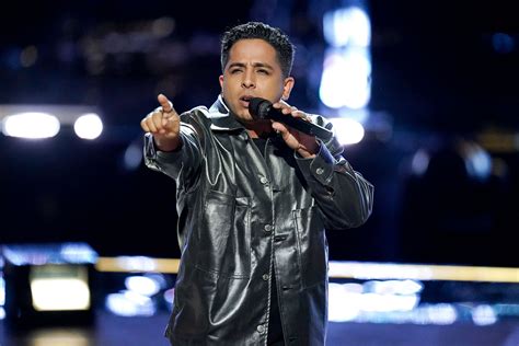 The Voice Season Omar Jose Cardona Wins Knockouts Nbc Insider