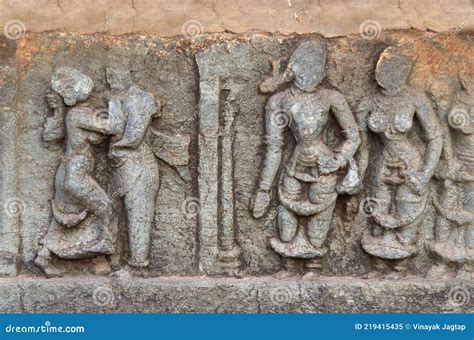 Wall Sculptures of Hindu Gods at Hampi Temple, Tourist Indian Landmark ...