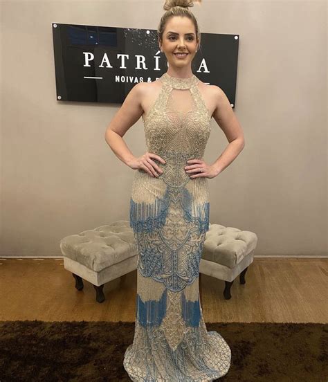 Vestido De Formanda Longo Pedraria Azul E Nude Vestido Nude Formandas Vestidos