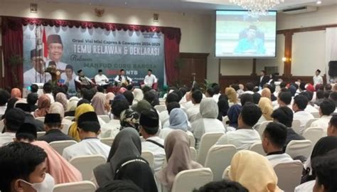 Ribuan Relawan Mgb Ntb Deklarasi Dukung Ganjar Mahfud Di Pilpres