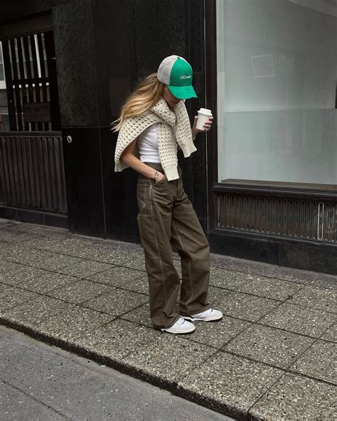 The Best Cargo Pants That Are On Trend Right Now Who What Wear