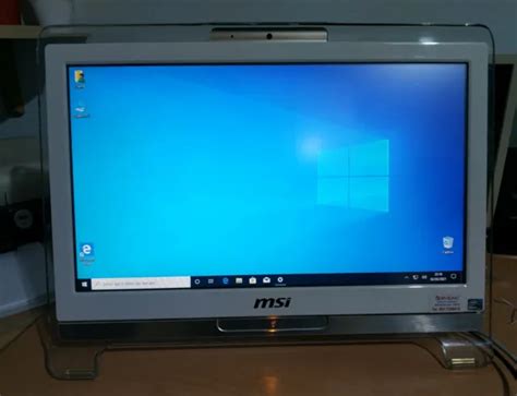 MSI MS A923 ALL IN ONE PC Intel Atom D525 4gb 240gb SSD 18 5 W10 Touch