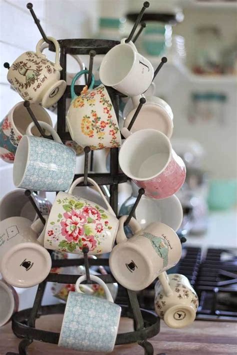 30 Graphic DIY Mug Storage To Beautify Your Kitchen Coffee Mug