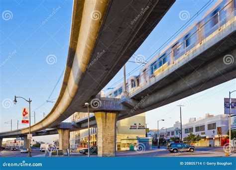 Rush Hour Train On The Los Angeles Metro Line Editorial Stock Image