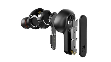 JBL Live Pro Plus: True Wireless Kopfhörer jetzt bei Saturn kaufen