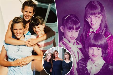Jennifer Garner shares rare photos with her sisters to celebrate their