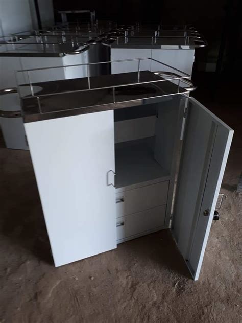 Medicine Trolley – Troli Obat | sulthanmedical