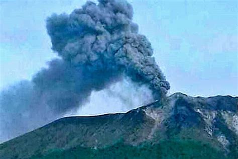 Erupsi Gunung Api Ile Lewotolok Di Lembata Bagaimana Mitigasi Dan