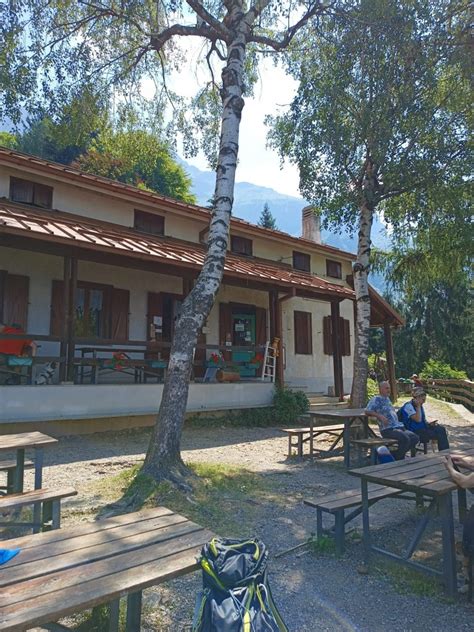 Capanna Alpinisti Monzesi Sentiero Da Lecco Trekking Lecco