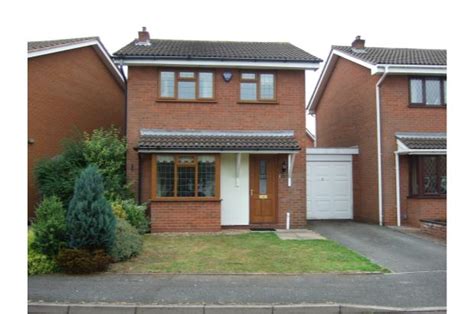 3 Bedroom Link Detached House Let In Birmingham B28