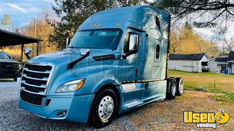 Freightliner Cascadia Sleeper Cab Semi Truck For Sale In North