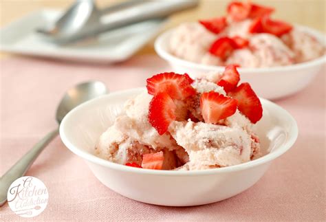 Honey Ginger Strawberry Ice Cream - A Kitchen Addiction