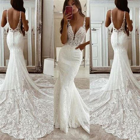 Sexy Wedding Dresses Deep V Neck Sleeveless Lace Appliques Backless