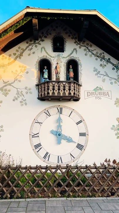 Cuckoo Clock Building In Titisee Germany Youtube