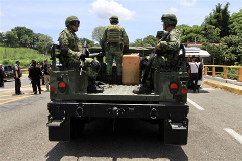 Califica Hrw De Locura El Despliegue Militar En La Frontera Sur El