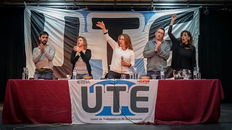 Ciudad Ute Convocó A Un Paro Docente Con Movilización Para El Próximo Martes