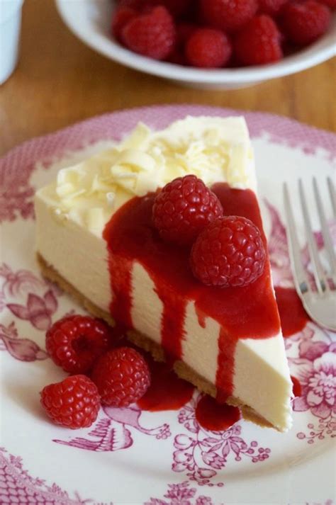 No Bake White Chocolate Cheesecake With Raspberry Coulis Baked White