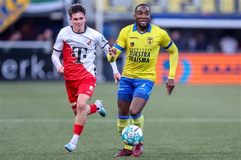 Calvin Mac Intosch Vindt In Top Oss Nieuwe Werkgever Sc Cambuur