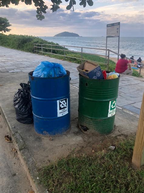 Moradores Do Quilombo Reclamam Da Coleta De Lixo Das Lixeiras Da Praia