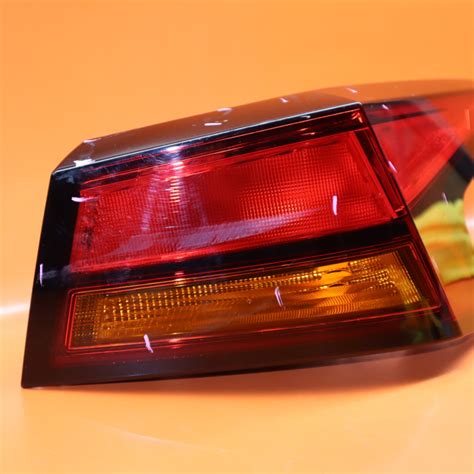 Nissan Altima Tail Light Right Passenger