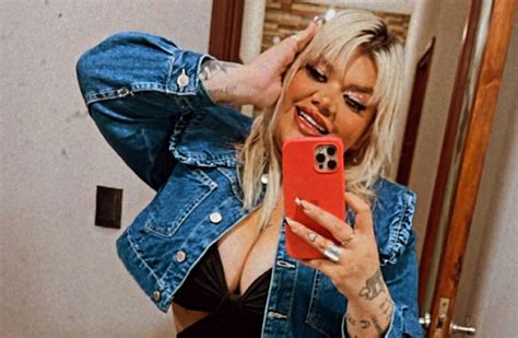 More Rial posó en bikini y un detalle inquietó a sus seguidores