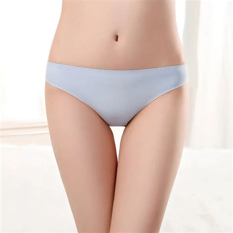 2017 New 6 Pcs Pack Women Seamless Underwear Women Panties Briefs Sexy Ice Silk Through Women