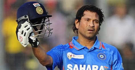 Sachin Tendulkar Retires 100 Facts About The Little Master Bowing Out