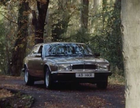 IMCDb Org Jaguar Sovereign XJ40 In Taggart 1983 2010