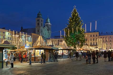 10 Festive Christmas Markets In Austria You Must See In 2020 Follow