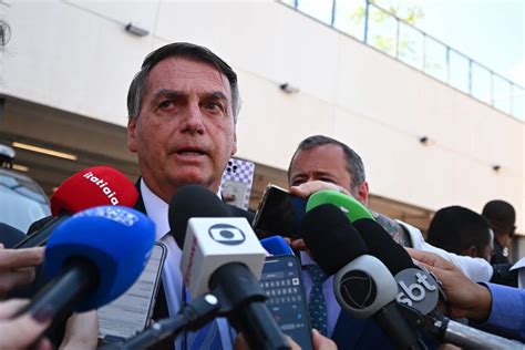 Operativo Policial Contra Jair Bolsonaro Y Ex Ministros Por El Intento