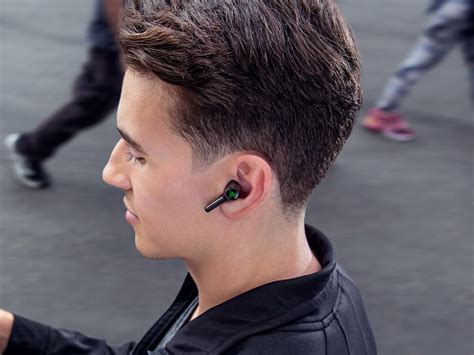 Razer Hammerhead Pro Hyperspeed Earbuds Work Across Platform