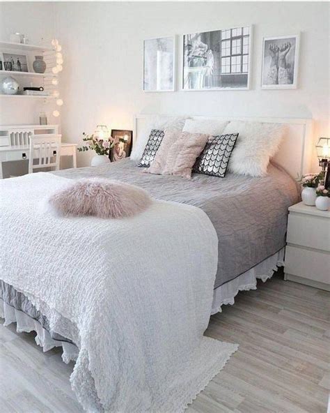 10+ Small Teenage Room Ideas - DECOOMO