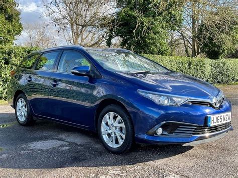 Sold 2015 Toyota Auris 1 2 VVT I Icon Touring Sports S S 5dr East