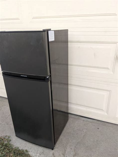 Frigidaire 4 5 Cu Ft Compact Refrigerator Black Stainless Steel For