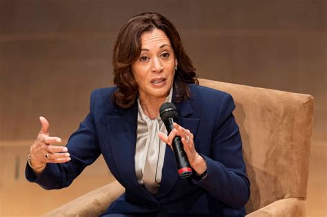 Kamala Harris Announces M In Florida Projects To Fight Climate Change