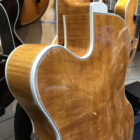 Welker 17 Blonde Carved Archtop Jazz Guitar W Set HB Case Guitars N Jazz