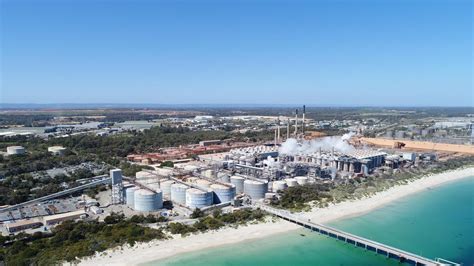 Alcoa Kwinana Alumina Refinery Closure To Slash About 650m From Budget