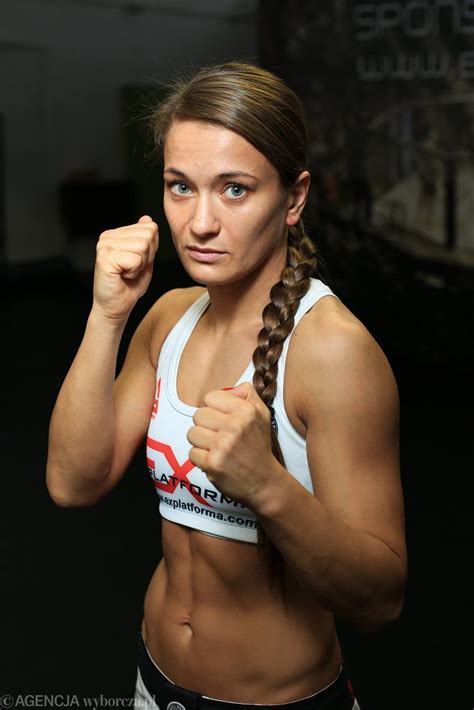 Walka Mma Kowalkiewicz Clark Gdzie Ogl Da Transmisja W Tv I