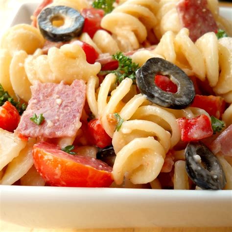 Best Easy Italian Salami Pasta Salad Recipes