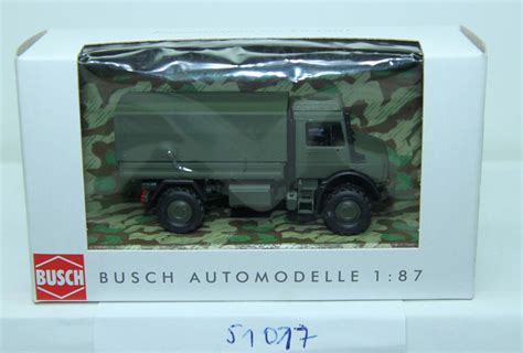 Busch 51017 Mercedes Benz Unimog U 5023 mit Pritsche und Plane Militär