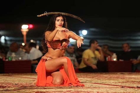 Belly Dance Desert Safari In Dubai With Eagle Eyes Tourism LLC