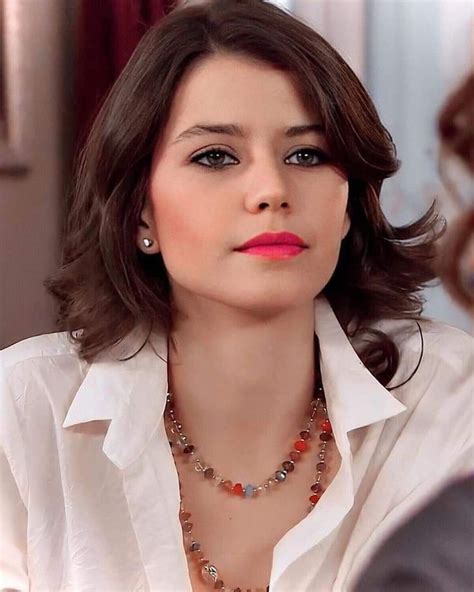 Beren Saat Beautiful Photography In Beautiful Girl Face Bff