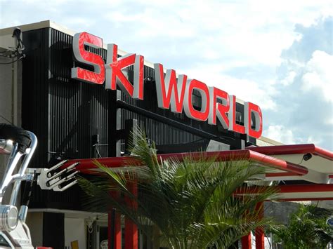 SKI WORLD ORLANDO - 18 Photos & 27 Reviews - 1415 N Orange Ave, Orlando ...