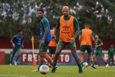 Ap S Les O Na Panturrilha Felipe Melo Retorna Aos Treinos No