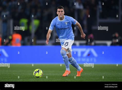 Nicolo Casale de SS Lazio en action pendant la série Un match entre SS