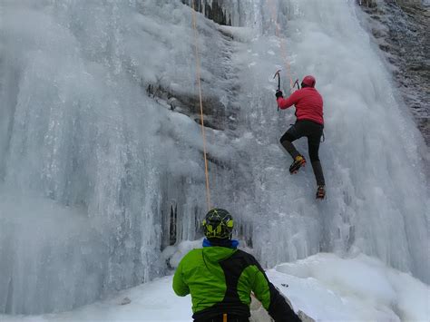 Prova Di Arrampicata Su Ghiaccio Societ Guide Alpine Finale