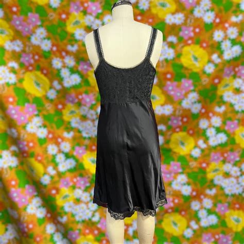 Vintage Barbizon Black Lace And Satin Slip Size Small Gem