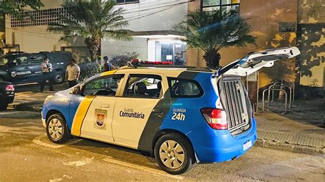 Guarda Recupera Moto E Prende Homem Passagem Por Maria Da Penha Em