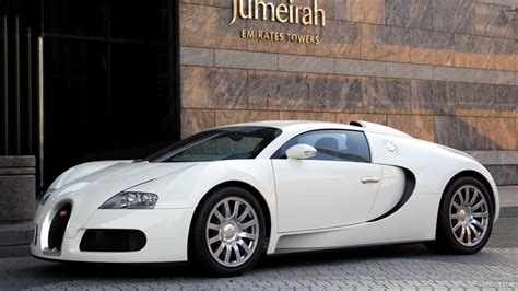 Bugatti Veyron Grand Sport White Front