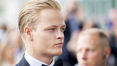 trotz trennung nimmt marius borg hoiby seine  nora  schutz buntede